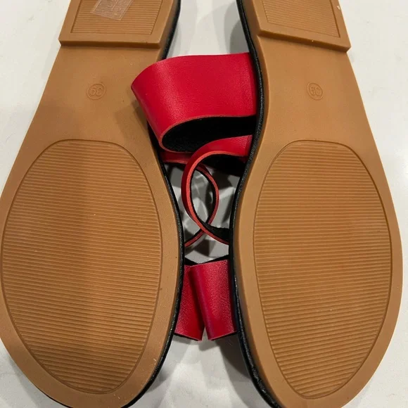 NWOT Red and Black Strappy Sandals - Picture 3 of 3